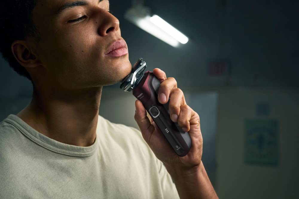 Philips Shaver Series 5000, Wet & Dry Shaver, S5881/10