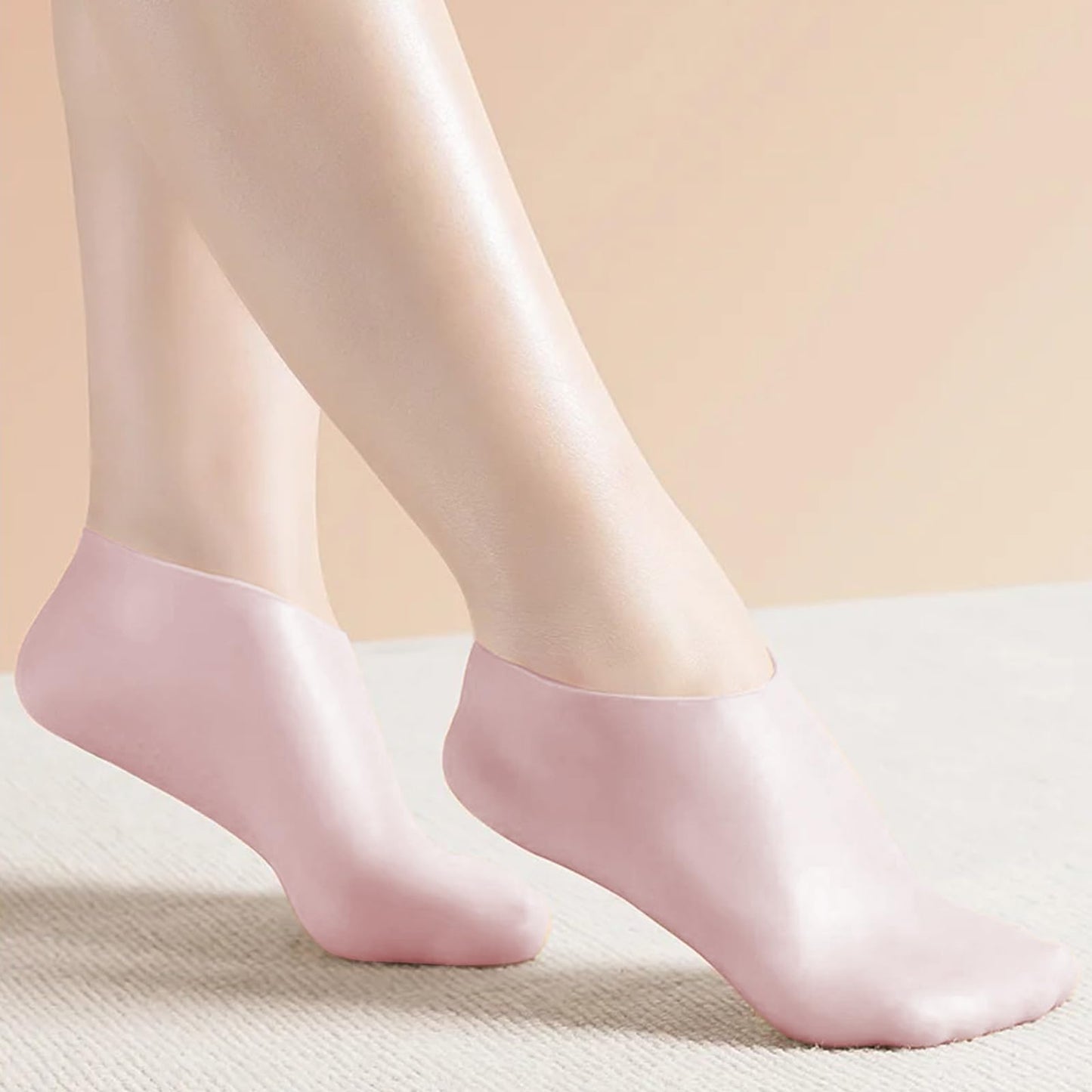 4 Pair Silicone Moisturizing Socks Gloves Set, Gel Socks for Dry Cracked Feet Women Men, Lotion Aloe Spa Pedicure Socks for Foot Softening Care, Silicone Hand and Feet Gloves (Nude & Pink)