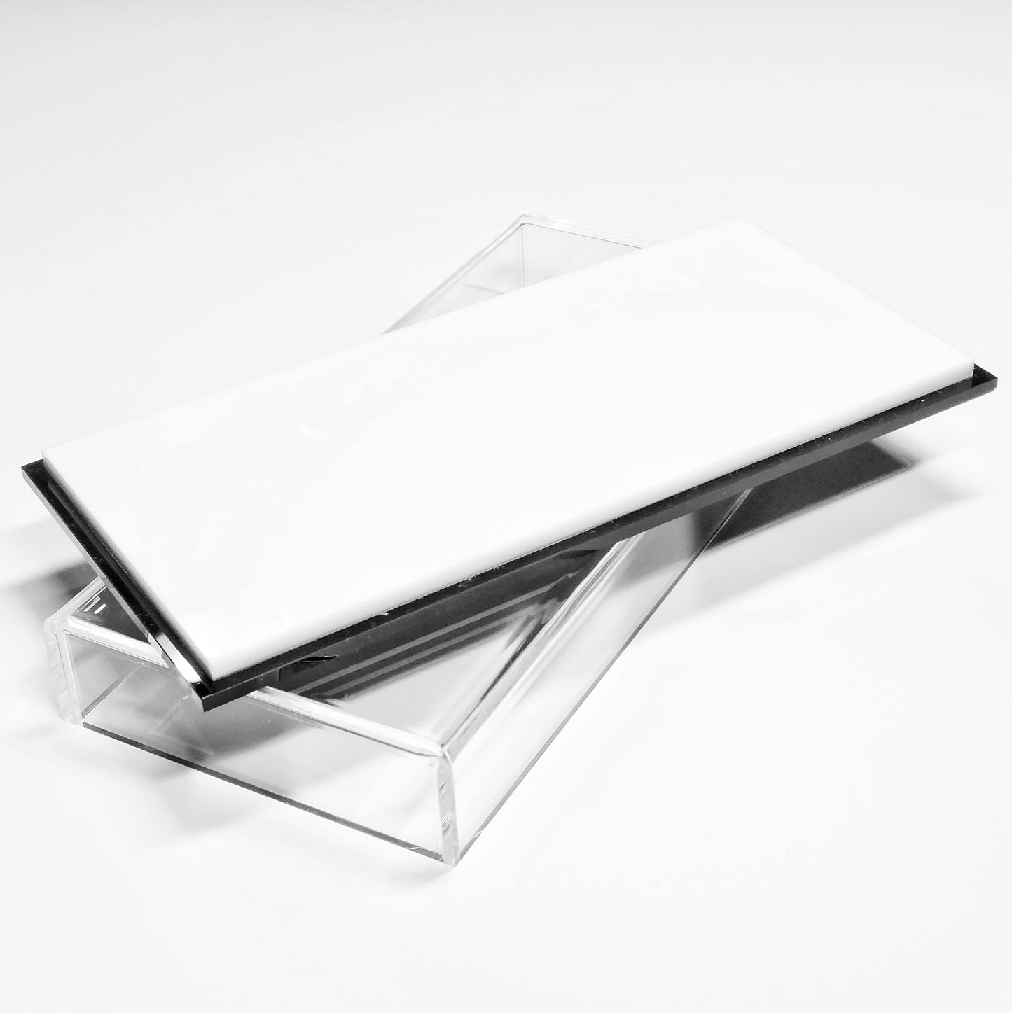 Acrylic Lash Tile Storage Box With Cover - Washable and Reusable - Perfect for Classic, Volume, and Mega Volume Lashes