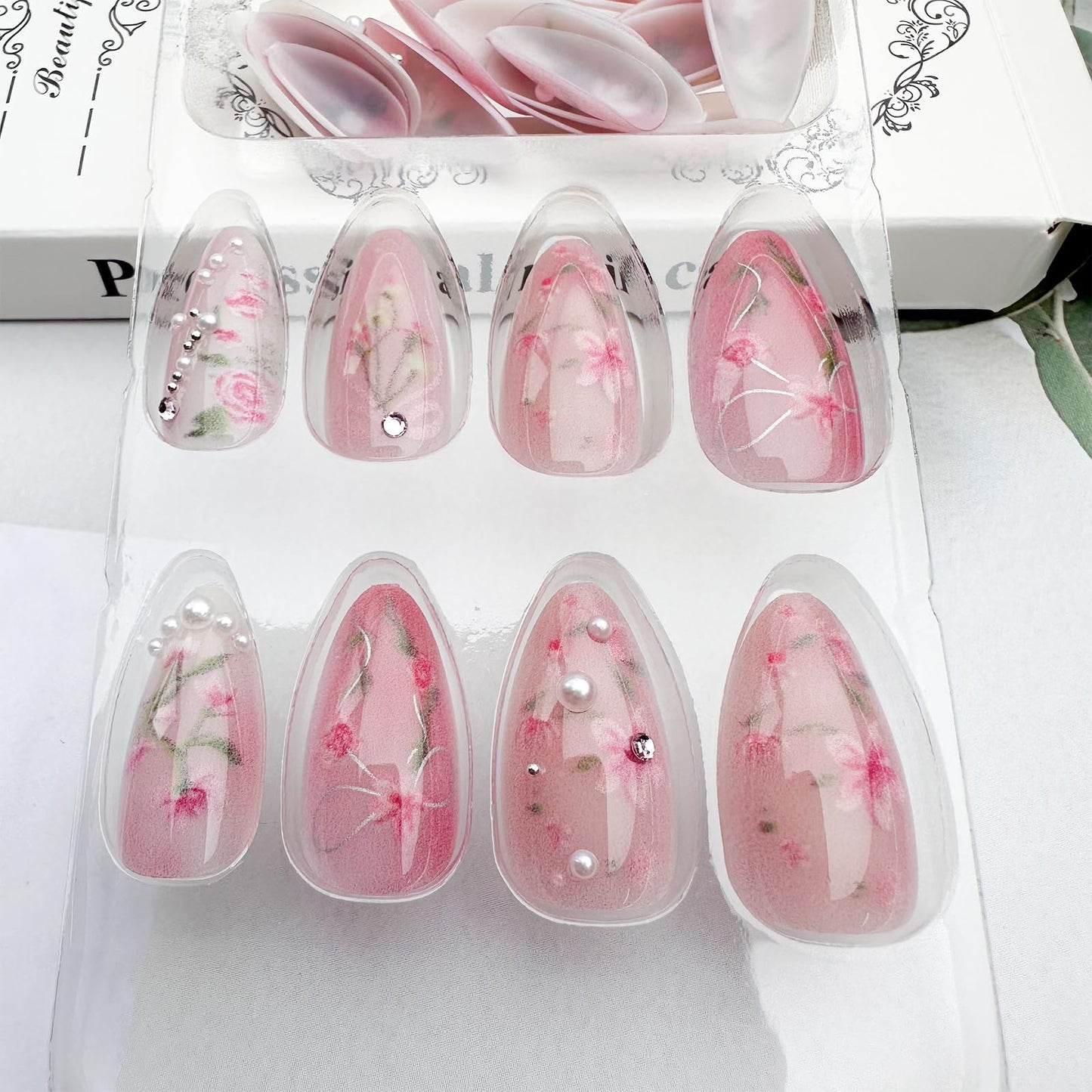 Peach Blossom Press on Nails Short Medium Almond Fake Nails with 3D Pearl Diamond Designs Pink Flower Full Cover Stick on Nails Pink White Gradient Glossy Acrylic Nails False Nails for Women 24Pcs