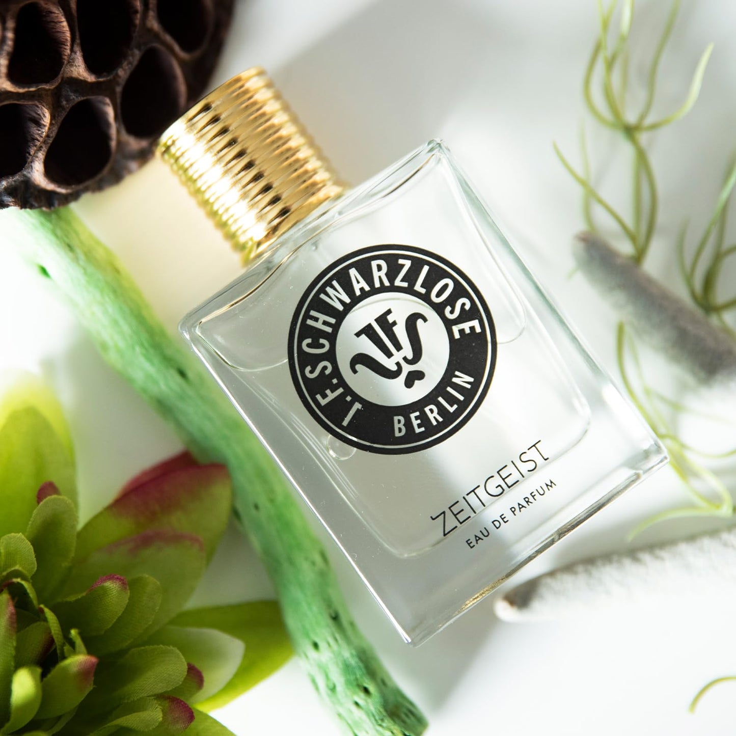 Schwarzlose Zeitgeist - Unisex EDP Spray Fragrance - Long Lasting and Captivating Perfume with Amber, Balsame, Musk, and Leatherwood - Body Spray with Woody and Fresh Scent - 1.7 oz