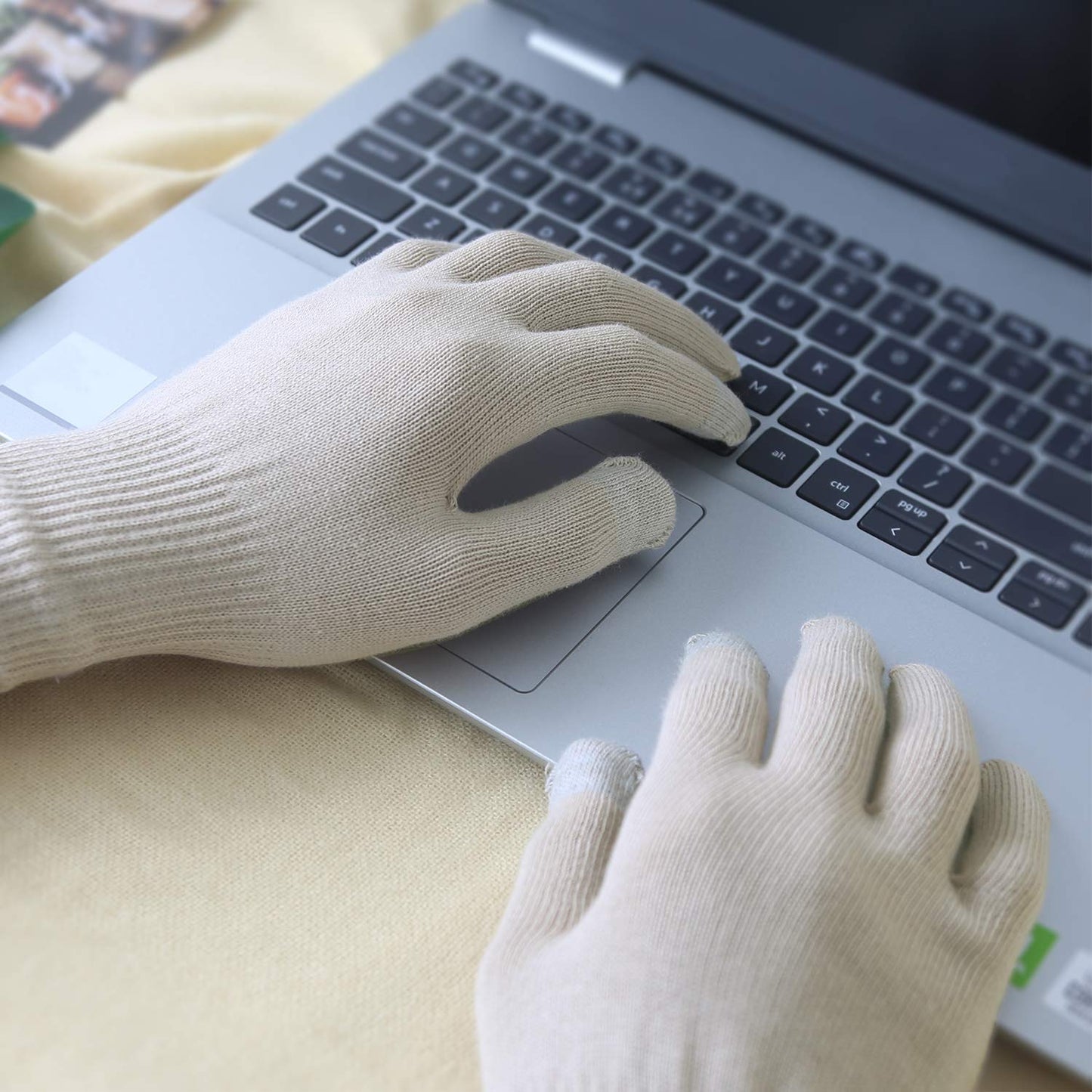 Evridwear Unisex Moisturizing Cotton Gloves with Touchscreen Fingertips for Eczema Beauty Cosmetic Dry Hands Sensitive Irritated Skin Therapy Overnight Bedtime, 6 Pairs, Lightweight-Beige, S/M
