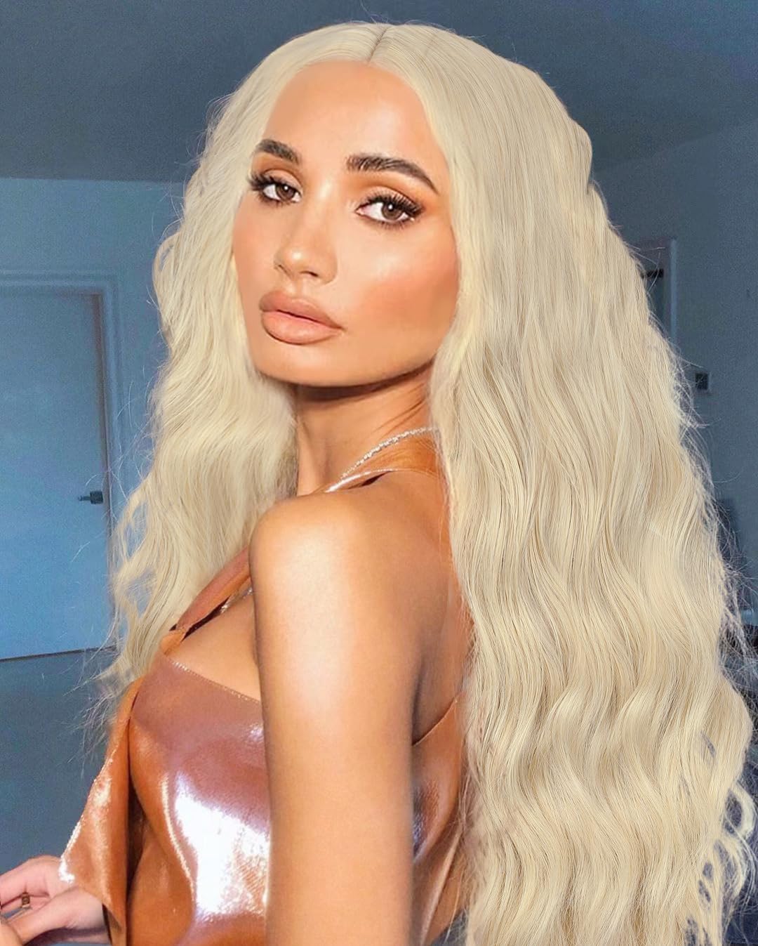 HANNE long Blonde Wig Middle Part Ash Blond Long Wavy Wigs Heat Resistant Platinum Blonde Wig for White Women (Blond Wavy Wig)