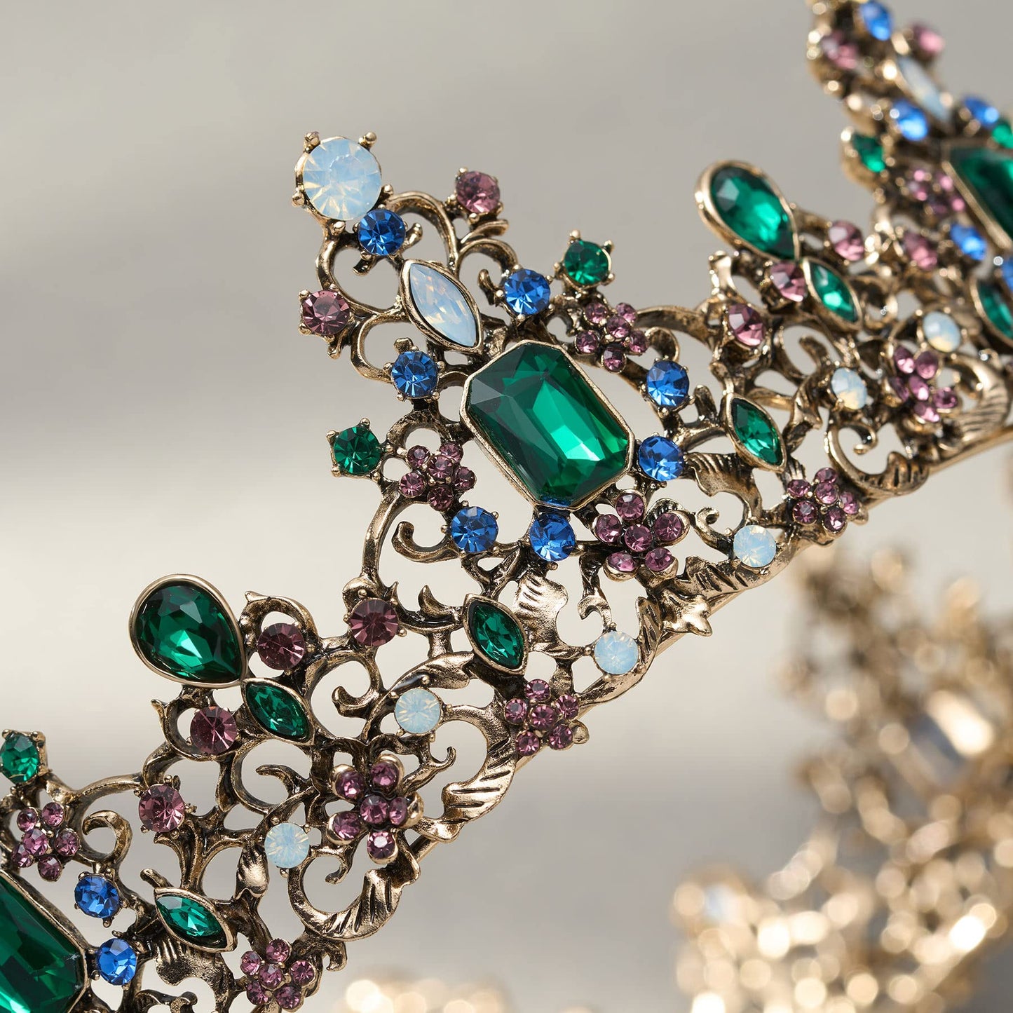 SWEETV Queen Crown for Women - Baroque Wedding Tiaras and Crowns, Jeweled Costume Tiara Princess Crown, Prom Birthday Party Halloween Hair Accessories,Green