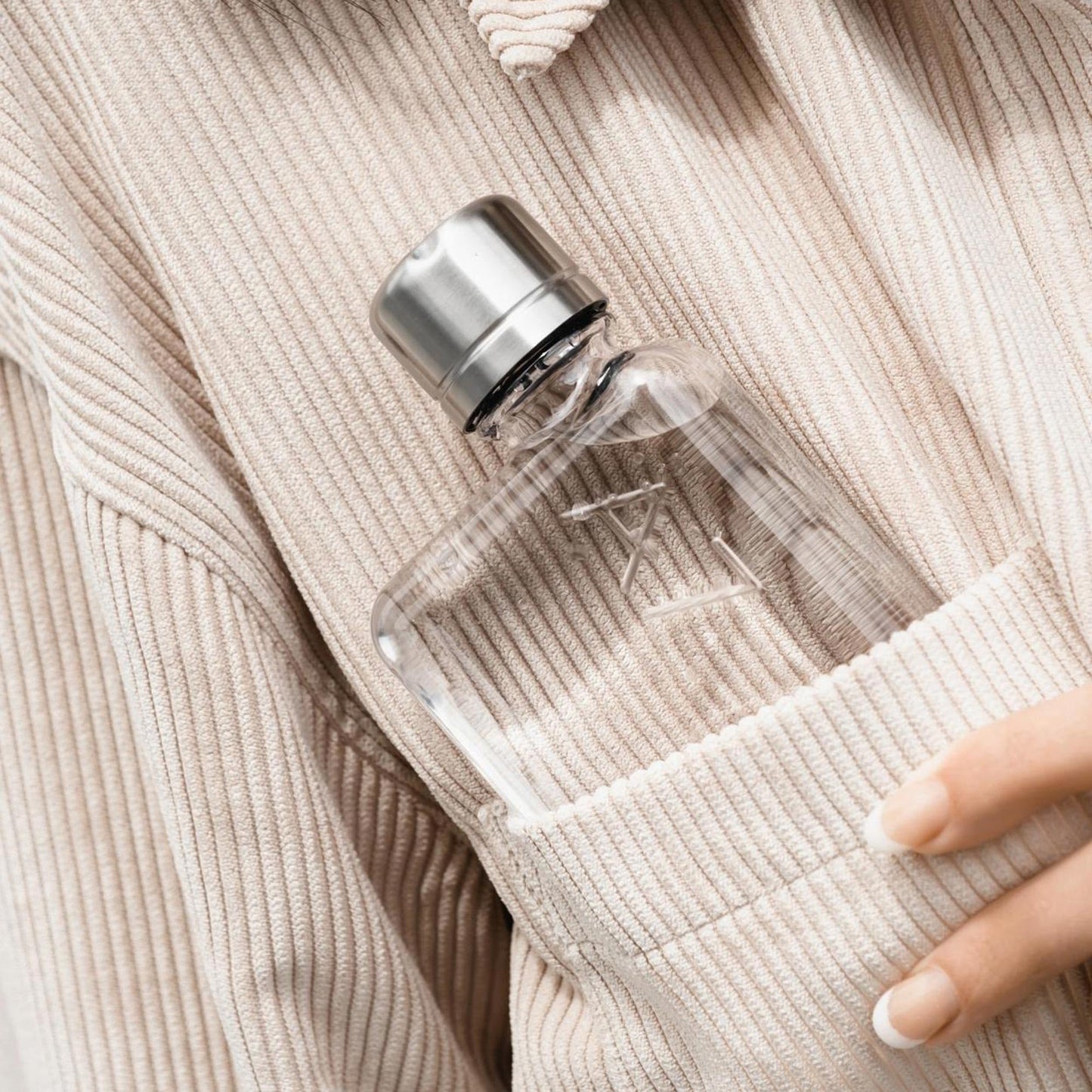 A7 memobottle - The Flat Water Bottle Designed to fit in Your Bag | BPA Free | 6oz (180ml)