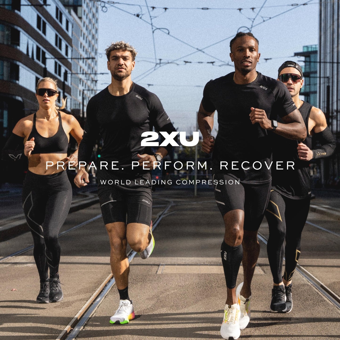 2XU Unisex 24/7 Compression Socks - Enhance Circulation & Reduce Fatigue - Black/Black - Size Large 2