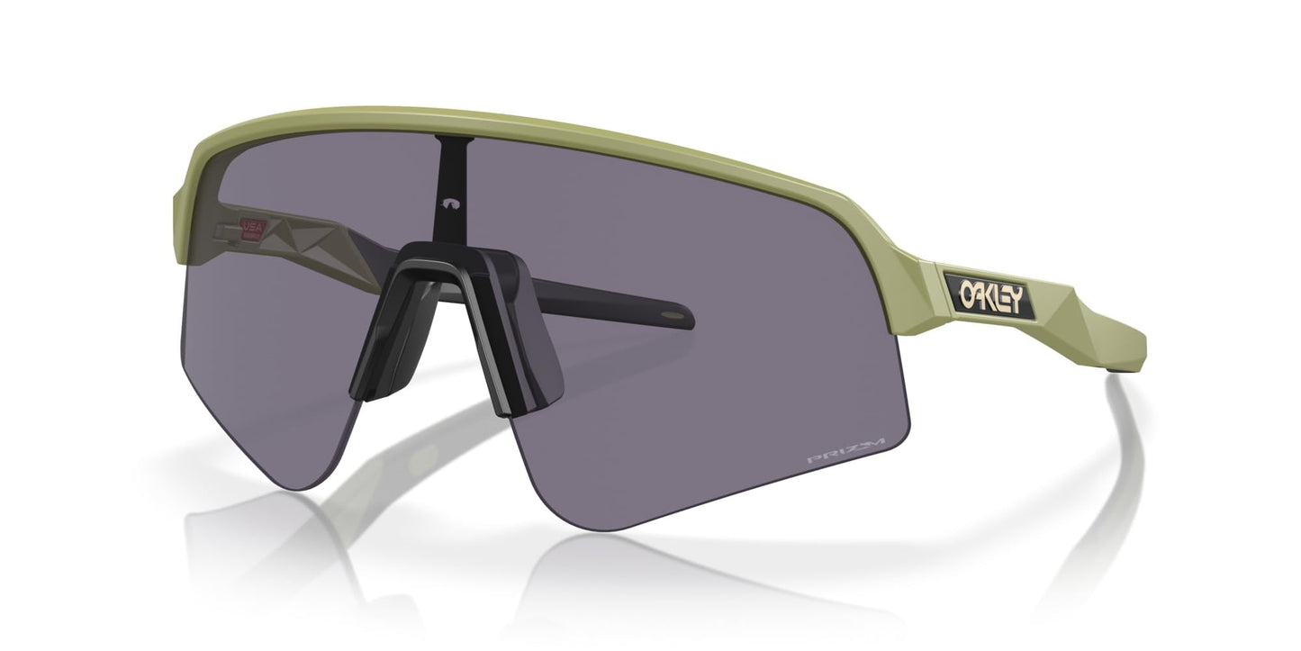 Oakley Men's Oo9465 Sutro Lite Sweep Rectangular Sunglasses, Matte Fern/Prizm Grey, 39 mm
