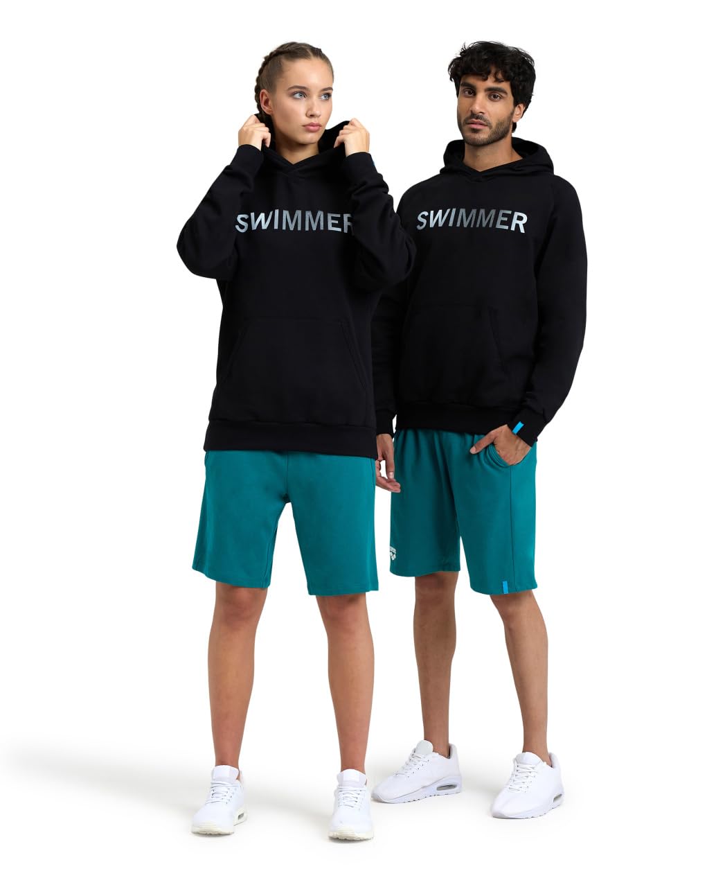 ARENA Unisex Adults Logo Swimmer Hooded Cotton Sweatshirt Men’s and Women’s Long Sleeve Regular Fit Hoodie Active Pullover Top, Black, X-Large