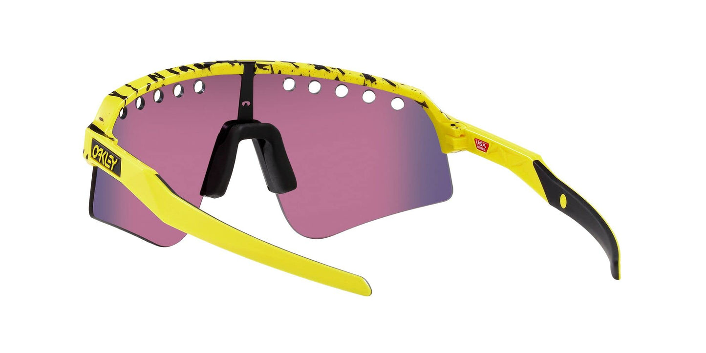 Oakley Men's OO9465 Sutro Lite Sweep Rectangular Sunglasses, TDF Splatter/Prizm Road, 39 mm