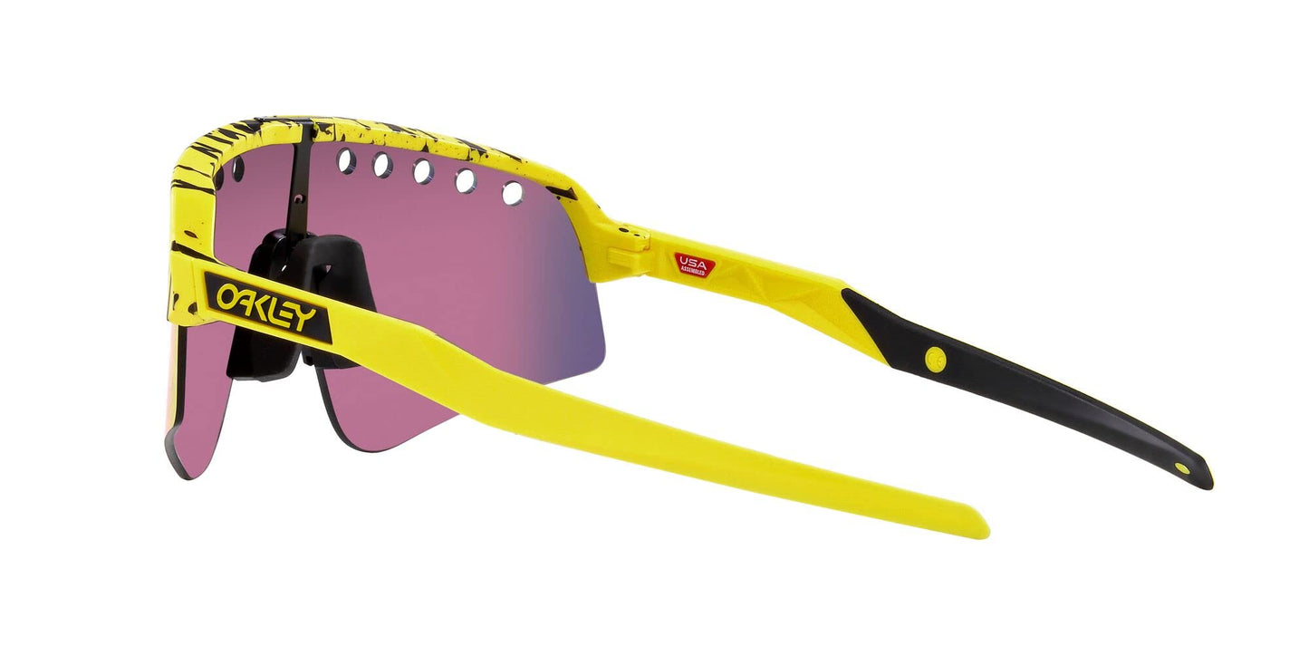 Oakley Men's OO9465 Sutro Lite Sweep Rectangular Sunglasses, TDF Splatter/Prizm Road, 39 mm