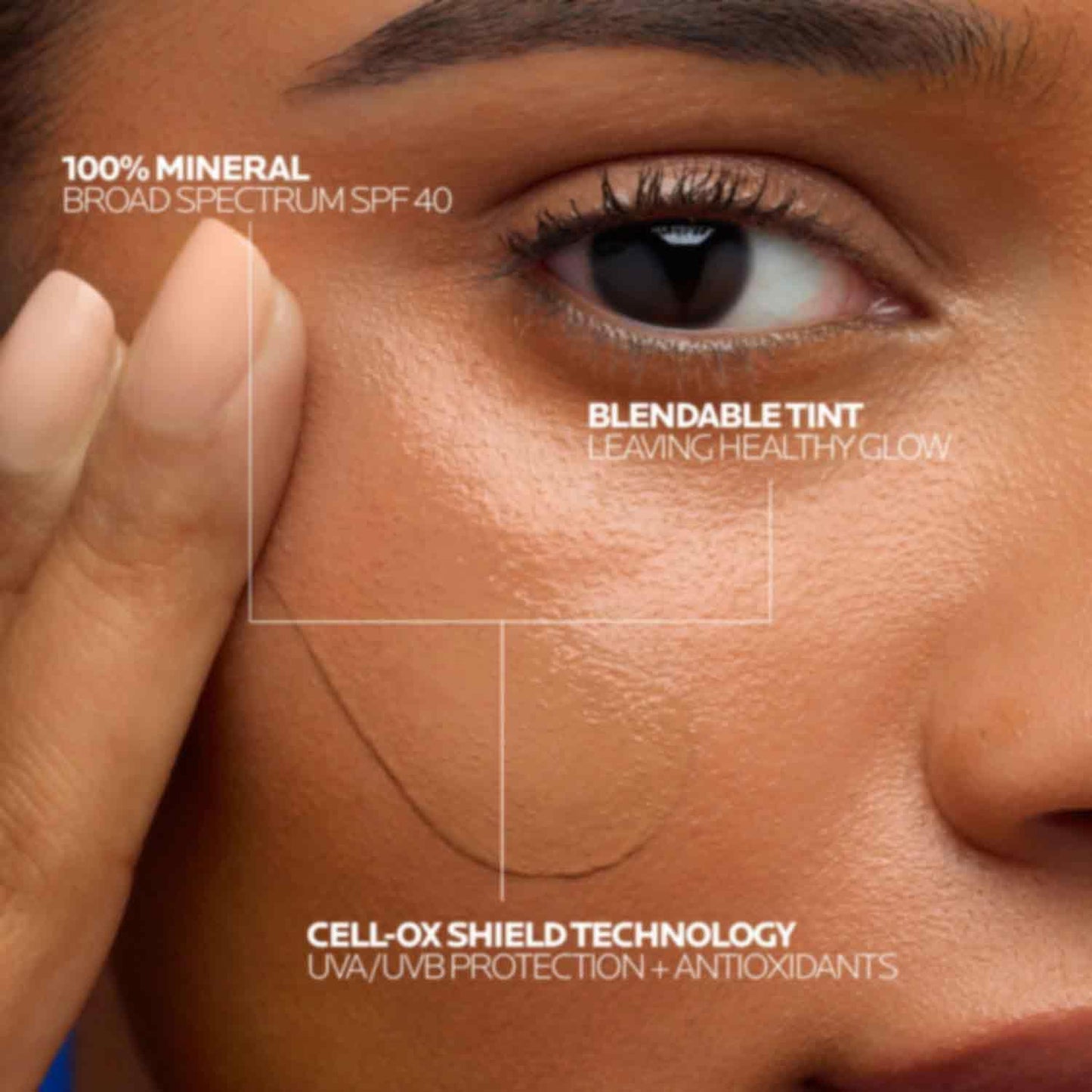 La Roche-Posay Anthelios Tinted Sunscreen SPF 40+, Broad Spectrum SPF + Antioxidants, Titanium Dioxide & Zinc Oxide Sunscreen, 4 Flexible Shades With No White Cast, Oil Free & Oxybenzone Free