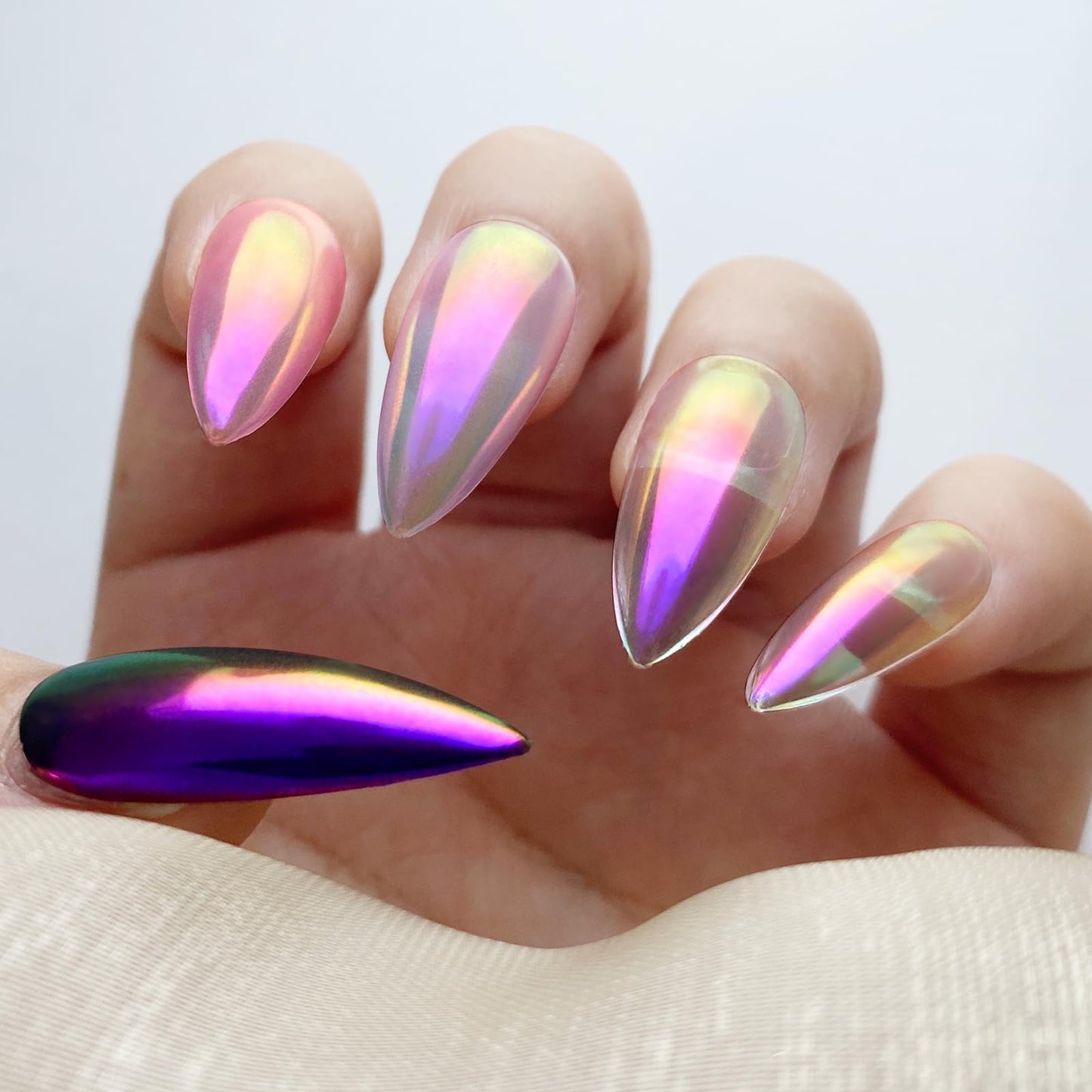 FNNZ Unicorn Chrome Nail Powder, Aurora Unichrome Mermaid Aurora Pigment Pearlescent Nail Art Glitter Dust Decoration for Home DIY Salon Manicure - Cyber Mirage