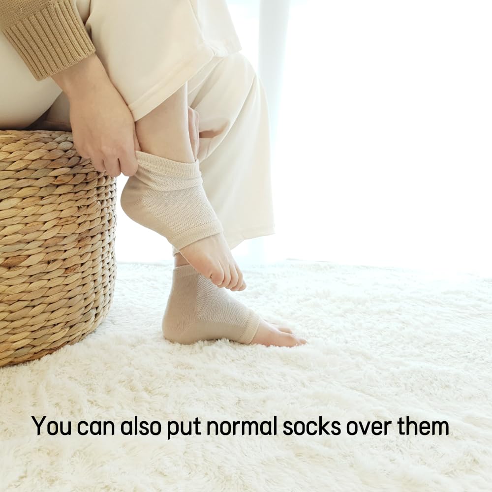 Moisturizing Gel Heel Socks to Repair Dry Cracked Heel - Soften, Soothe, and Revitalize Your Feet, for Men and Women (White, 1 Pair)