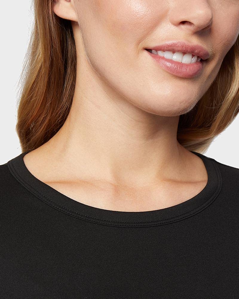 32 DEGREES Heat Womens Ultra Soft Thermal Lightweight Baselayer Crew Neck Long Sleeve Top, Black, X-Large