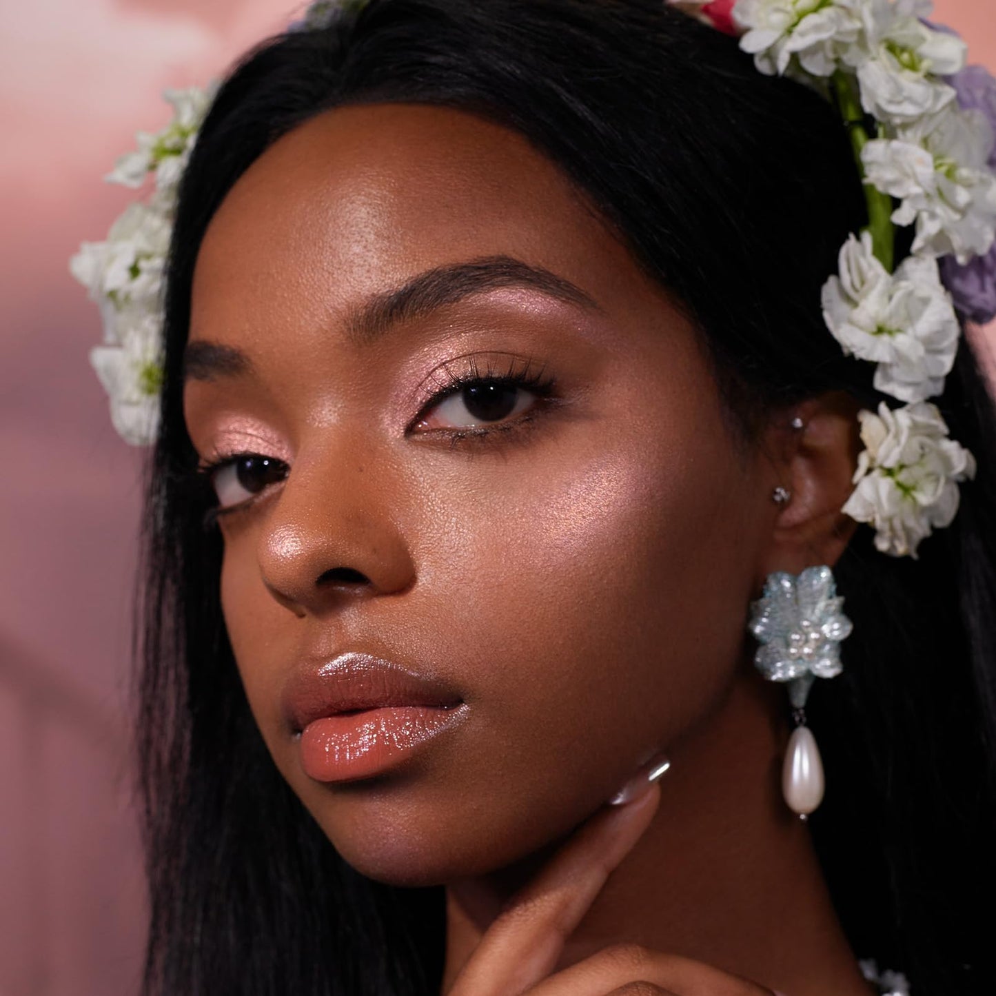 Flower Knows Midsummer Fairytales Liquid Highlighter,Shimmering Face & Body Illuminator,Glow Finish,Blendable & Long-lasting Radiance for Women & Girls(02 Sunset Forest)