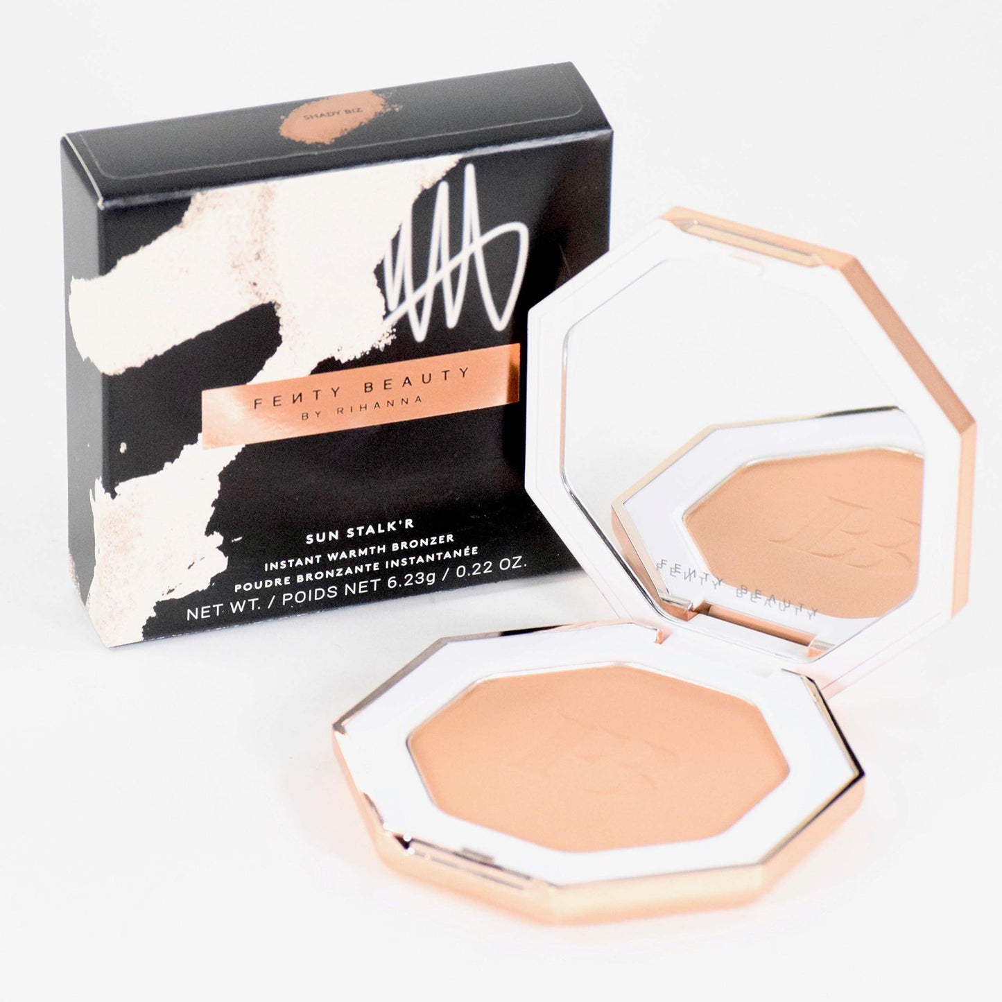 Fenty Beauty by Rihanna Sun Stalk'r Instant Warmth Bronzer Shady Biz