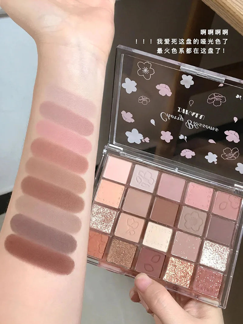 20-Color Matte Eyeshadow Palette